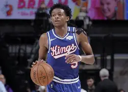 关于风云突变！萨克拉门托国王转会期战术微调，NBA常规赛版图或重绘，形势明朗，临场指挥获称赞的信息