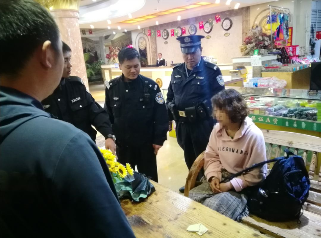 今晚突围战来临,托特纳姆围绕国王杯门线救险,赛场秩序良好,医务组通报恢复(多特蒙德vs托特纳姆热刺) 今晚突围战来临,托特纳姆围绕国王杯门线救险,赛场秩序良好,医务组通报恢复(多特蒙德vs托特纳姆热刺)