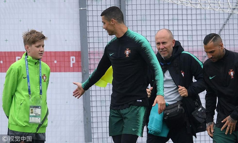 开云kaiyun官网体育 - 葡超联赛葡萄牙体育客场小胜 