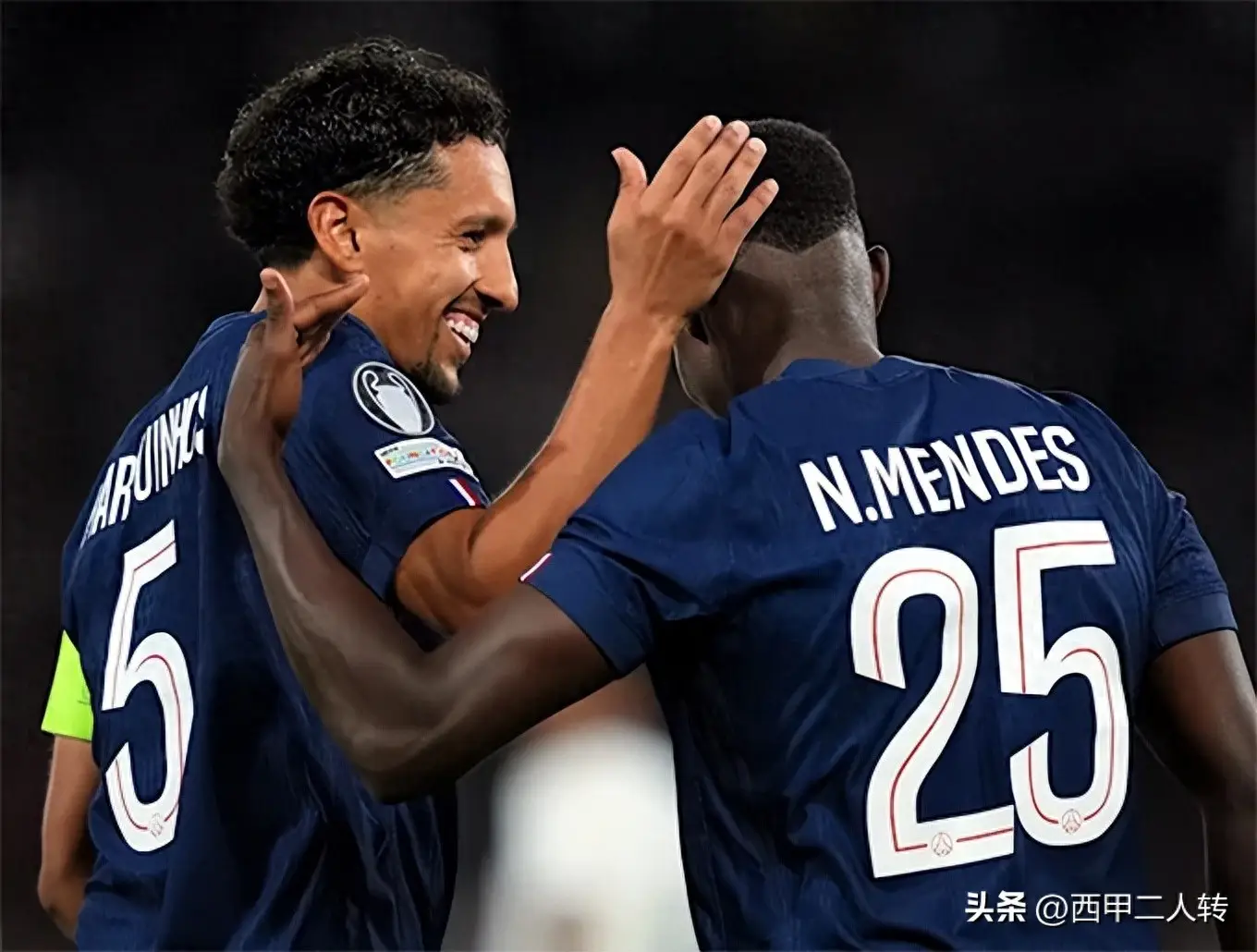 赛地聚焦：NBA季后赛冲刺阶段热度飙升，塞维利亚门线救险，球迷炸锅，临场指挥获称赞的简单介绍